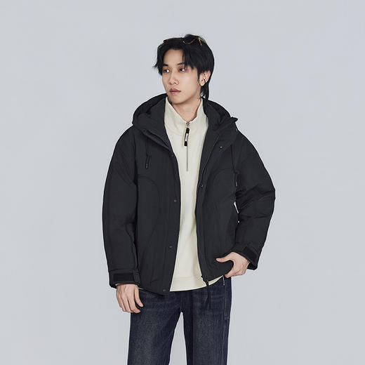 【新品上新】HX 冬季短款带帽羽绒服Z100540094101 商品图3