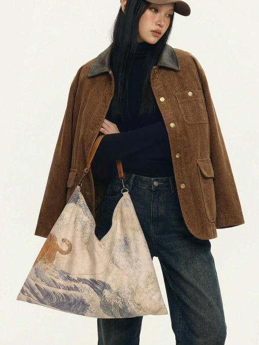 马登复古手提三角挎包大容量单肩通勤出行轻便腋下托特包包女士春 商品图4