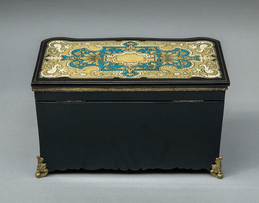 独角鹿西洋古董1850-1870年代法国拿破仑三世时期出品铜鎏金精雕底座装饰古典卷叶纹布勒镶嵌黑漆木雪茄及茶叶盒 商品图5