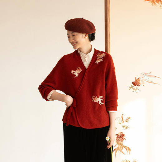 牧衣游原创 羊绒混织重工手绣毛织外套新年红色系带百搭开衫 音逸 商品图0