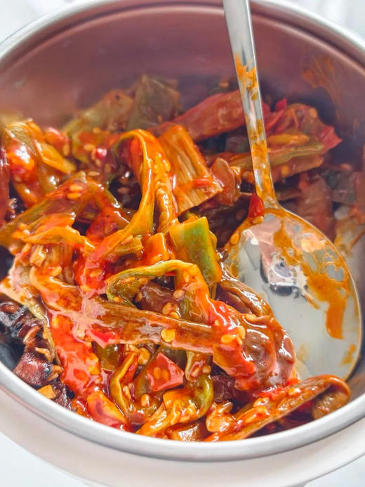 【贡菜鹿茸菇】19.9到手🉐4袋❗️开袋即食🥬鲜脆够劲还不腻，下饭、配酒，怎么吃都香🤤✅贡菜+鹿茸菇❗️固形物≥60% 商品图2