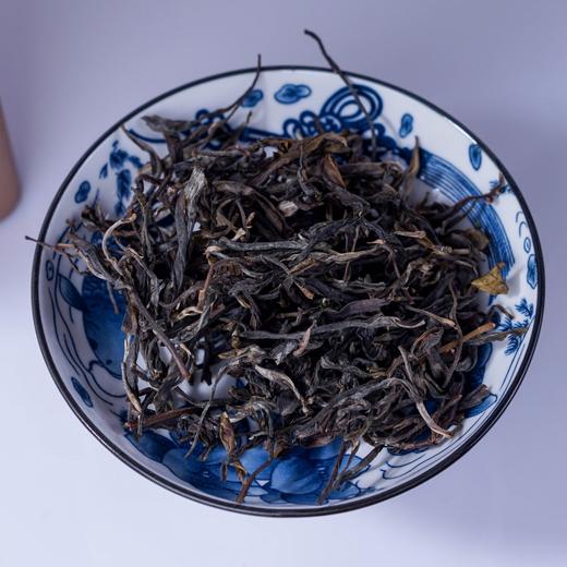 【清仓特价】2023《弯弓》古树春茶散茶 160克/罐 生茶 商品图1