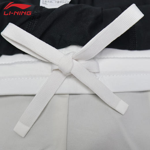 2026年新款李宁羽毛球服AAPU131吸汗速干比赛短裤运动短裤 商品图6