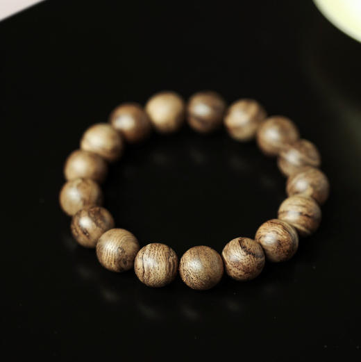 【青山特惠】1.3*17颗 马泥涝 野生老料 沉香手串 13.01g  c0204 商品图1