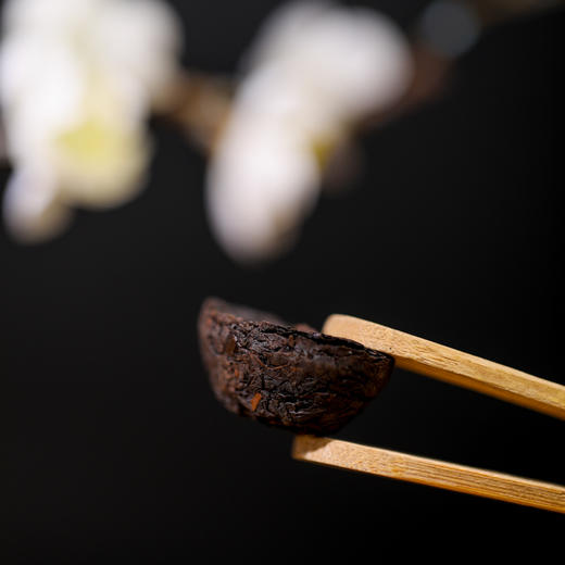 广诚行-2015年知守大红袍648g 商品图3