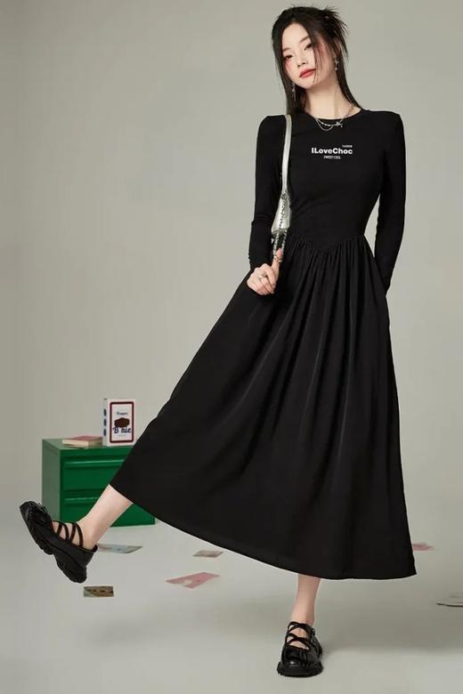 I LOVE CHOC 黑色赫本风显瘦拼接百褶连衣裙 21662 商品图1