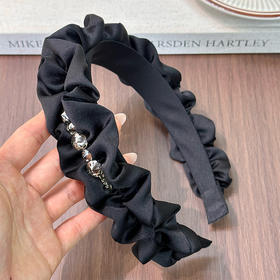 黑色木耳边头箍高颅顶褶皱发箍宽边新款高级感发捆头饰发箍-纪念日百货门店同款168643860