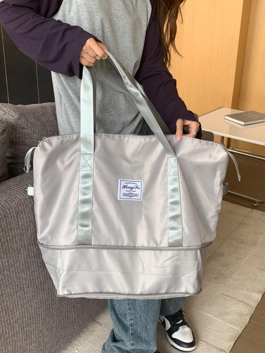 ⚠️⚠️⚠️紧急亏本清‼️ 【蝶时舞 多功能旅行包】🆘买一送一才💰29.9‼️赶紧来‼️今日份重磅团，紧急清仓🆘🆘🆘旅行包来了！！ 商品图1