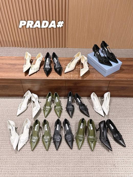 普拉达2026早春新品尖头 中空凉鞋高跟鞋 (DBG) 商品图0