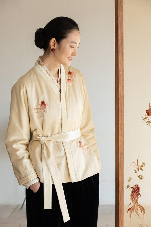 牧衣游原创 19姆米重磅丝棉手工刺绣棉衣素雅东方复古棉服 月舒 商品图5