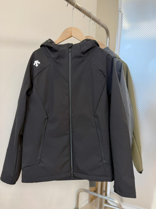 2601302     迪桑* 男士 加绒软壳 外套 商品图4