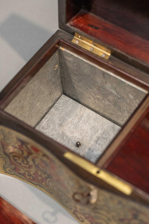 独角鹿西洋古董1850-1870年代法国拿破仑三世时期出品古典卷叶纹饰布勒镶嵌实木茶叶盒 商品图7