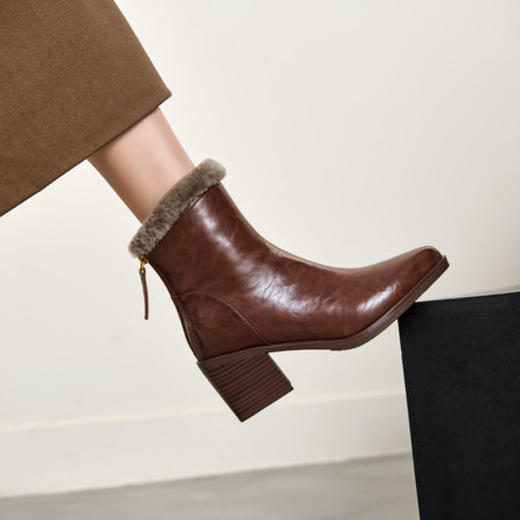 雀说 复古尖头牛皮羊毛内里短靴显瘦后拉链真皮保暖毛毛靴7048 商品图2