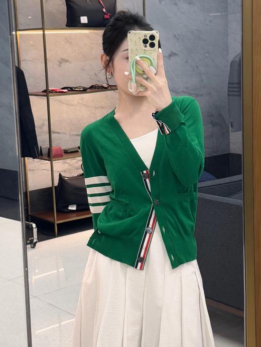 女款修身羊毛针织开衫毛衣lv022 商品图3