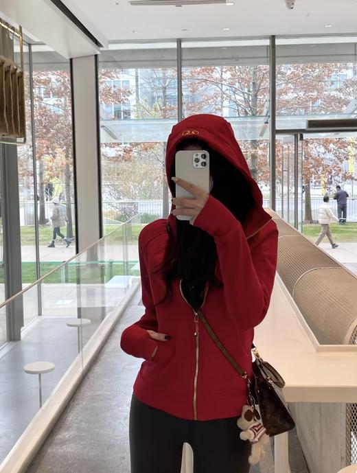 金标lulu磨毛棉连帽修身外套 商品图10