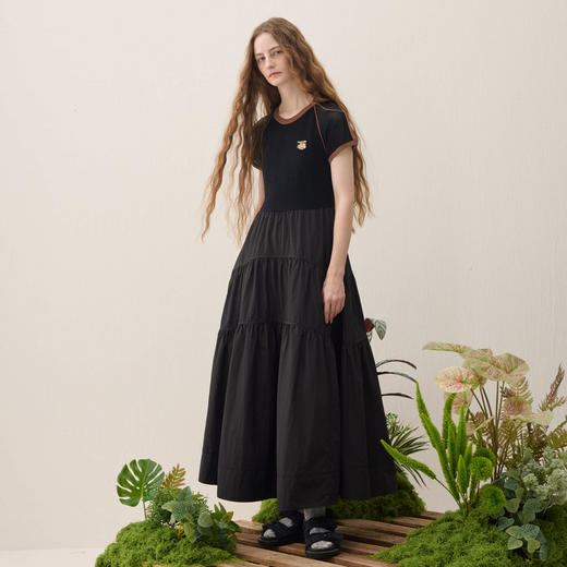 谜底针织连衣裙短袖2026年春季新品超细织造拼接长裙女261MZ0338 商品图1