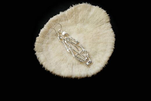 CHEZ BOQUE 爵士年代系列925银抽象几何耳坠《百川》 商品图2