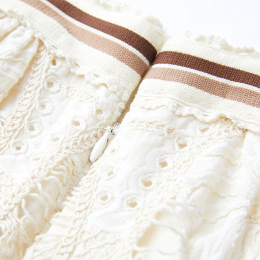 谜底刺绣半裙2026年春季新品宫廷感复古大裙摆中长裙女261MB0261 商品图3