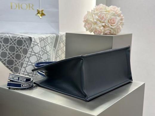 迪奥  Book Tote 新款配皮托特 蓝老虎 动物园 小/中号（LZ） 商品图5