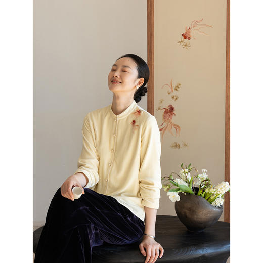 牧衣游原创 丝绒手工刺绣衬衫新款禅意复古中式茶服文艺衬衣 景明 商品图1