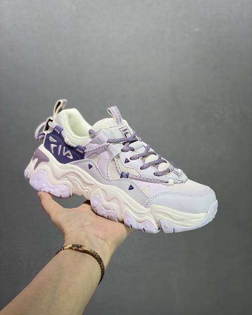 点此购买 斐乐猫爪5代男女款老爹鞋运动鞋 dx 340125 商品图1