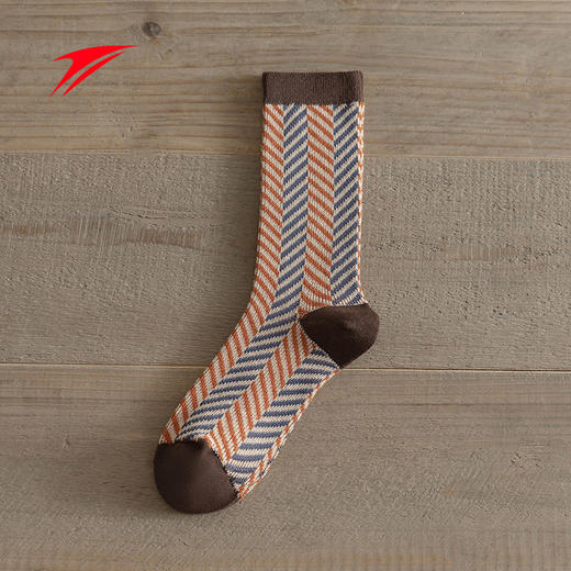 【金莱克复古羊绒袜组合装JLK26FG001】挖到一双秋冬氛围感作弊袜了?复古貌美又软糯保暖，花纹复古又精致 商品图5