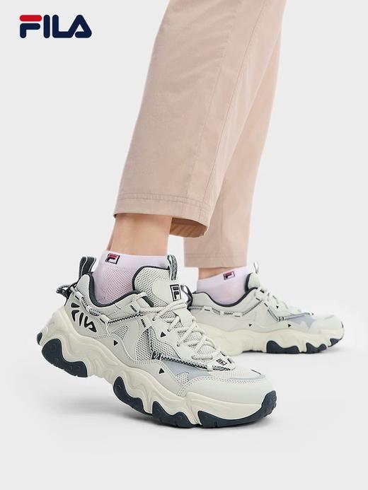 点此购买 斐乐猫爪5代男女款老爹鞋运动鞋 dx 340125 商品图12