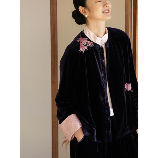 牧衣游原创 丝绒手工刺绣外套新款气质东方文艺复古中式开衫 青川 商品图1