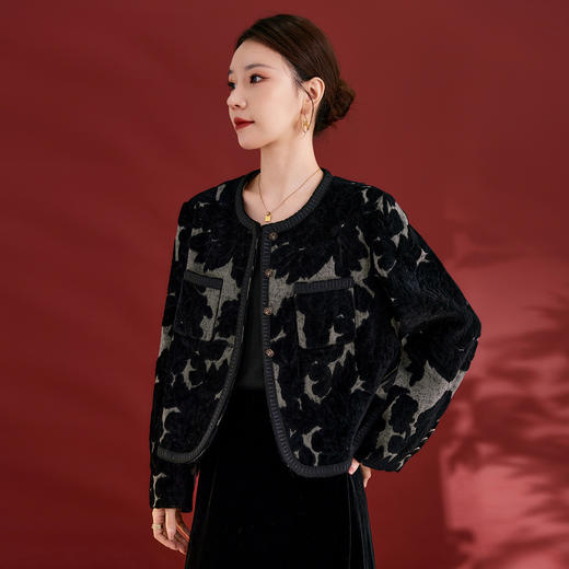 喜婆婆高品质秋冬款上衣外套，舒适通勤气质休闲圆领印花SM62501291 商品图3