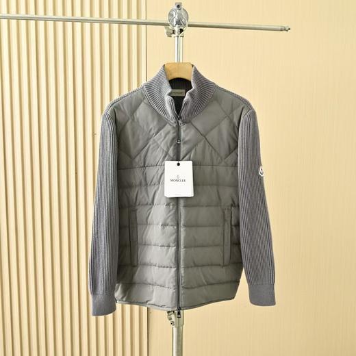 男款毛衣羽绒服 Moncler 蒙口针织立领毛衣羽绒拼接连帽羽绒服 商品图2