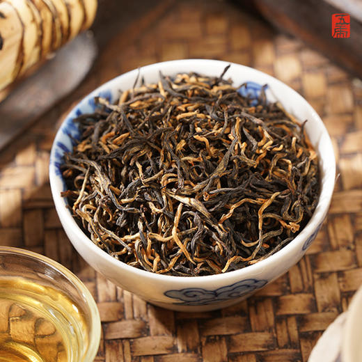 【春季茶礼】茶叶 金骏眉  茶叶礼盒 武夷红茶 一马当先 茶饮 五虎 250g 商品图1