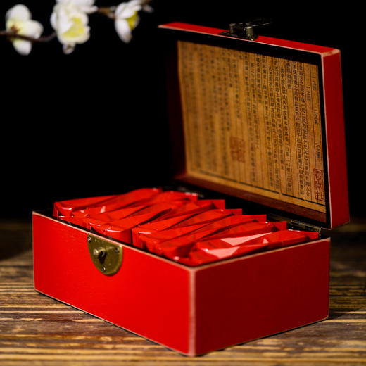 广诚行-2015年知守大红袍108g 商品图3