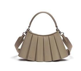 LACOSTE法国鳄鱼中性包袋NU5011DPC87