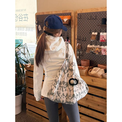 2026/1/19Cr*ss Chill 加绒健身外套 显瘦实用双在线，现货 商品图5