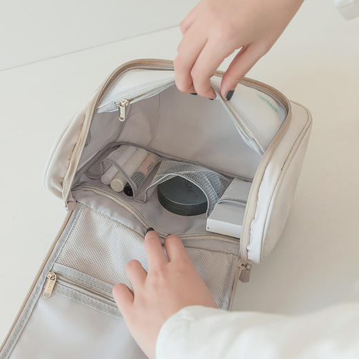 BFAG.Profit旅行大容量化妆包 商品图5