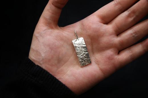 CHEZ BOQUE 覆盖系列原创手工925银织物肌理吊坠《淡影》 商品图4