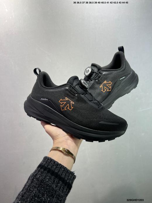 点此购买 迪桑特旋钮系列男女款LAVITATE WIRE 3.0缓震回弹运动鞋 98 340118 商品图8