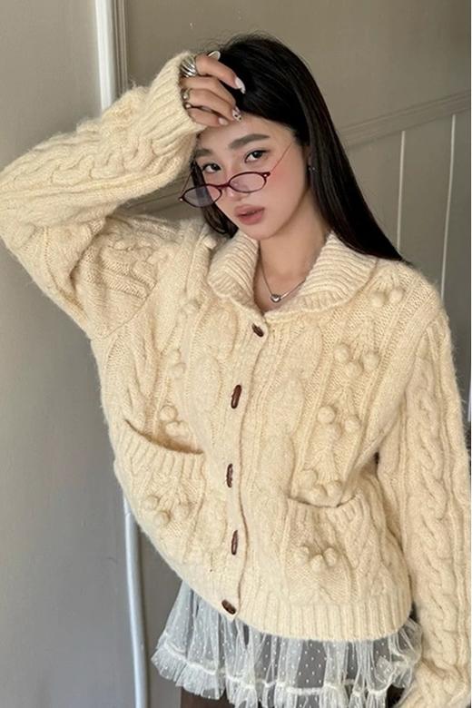 LNNNS 复古重工减龄牛角扣毛衫外套 21790 商品图2