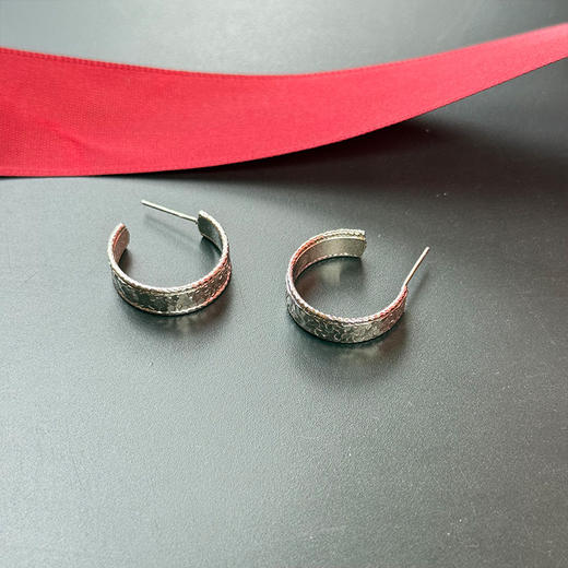 简约高级感C形银针耳圈-纪念日百货门店同款165804710 商品图2