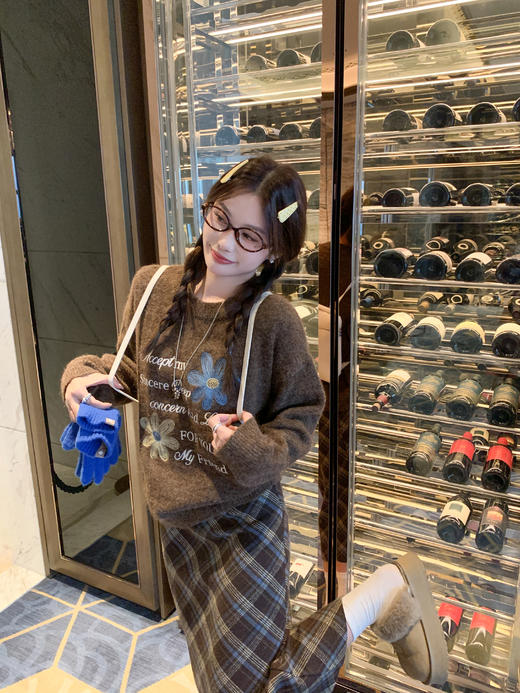 <曾小咸推荐>现货秒杀 ！微信超特价！韩系复古花朵毛衣 日常189.99 立减100 秒杀89.99！！ 商品图10