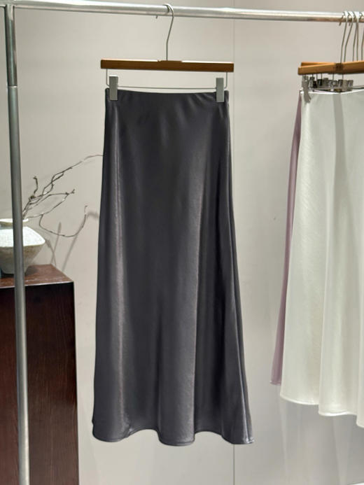 抢疯啦❗️南油出品❗️富婆新中式绝美穿搭【AUChris新中式半裙合集】🔺东方美学天花板‼️年底大杀四方的战袍合集，🌸面料华贵，做工精湛，妥妥的国风美人，重工定制！ 商品图1