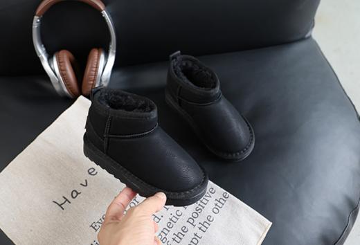🥳【岁愿男女童加绒保暖潮酷百搭皮面雪地靴K23】加绒加厚内里，保暖舒适，不管是幼儿园宝宝还是小学生都能穿~💯品牌直发！ 商品图6