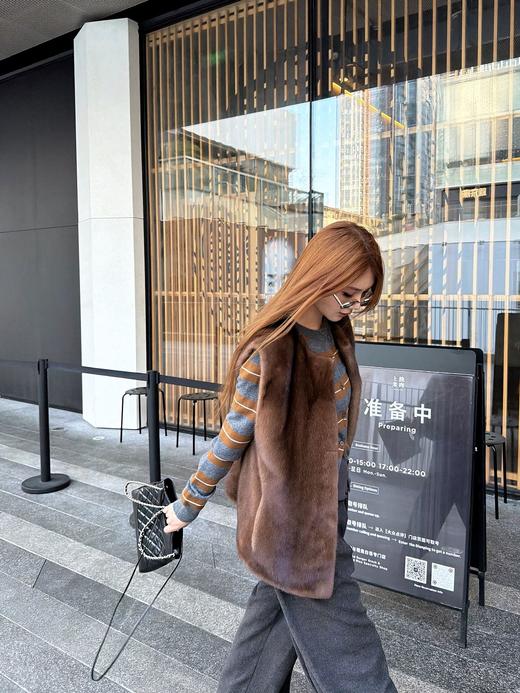 【非质量问题不退】PP03-缪缪 2025秋冬系列羊绒真丝条纹圆领开衫（BL*PP） 商品图5