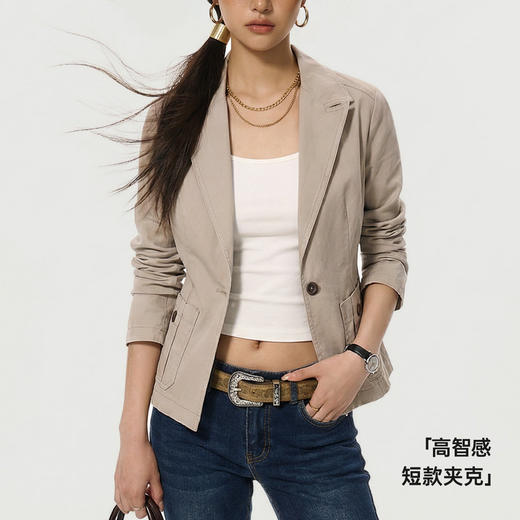 马登卡其色戗驳领单排扣休闲正肩收腰修身小西装短夹克外套女士春 商品图0