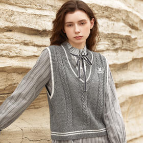 Famecoco范可儿撞色边V领针织马夹秋冬麻花编织学院风减龄叠穿女式毛衫FAB8CA026