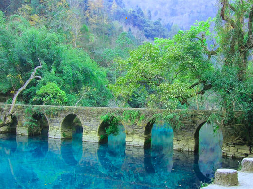 春节5日【贵州经典】｜初见贵州の探瀑寻寨访城——邂逅黔山秀水与苗寨星辉 商品图1