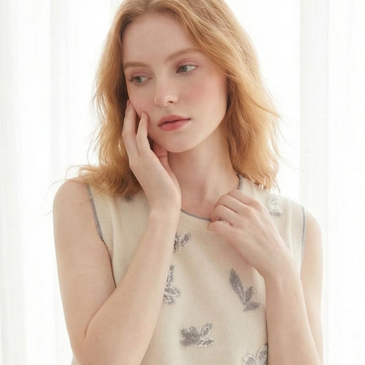 【咕咕同款】KINGDEER/KD刺绣圆领马夹宽松型L805604温婉奶油款鹿王 商品图4