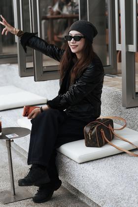 酷酷皮衣简单穿*