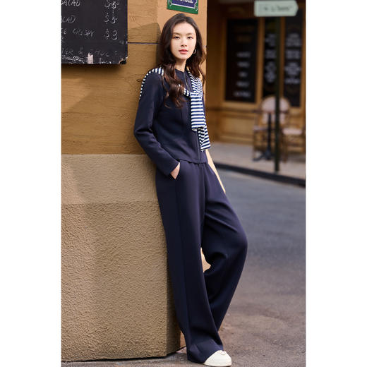 天丝棉感空气层休闲套装 舒适“零束缚” 完美收腰版型上身超绝！米思阳2026春新款时尚套装 舒适修身外套+休闲直筒裤两件套女6055 商品图1