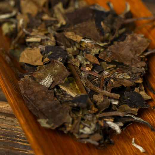 大沁白茶 2017年沁悦贡眉礼盒装300g 商品图5